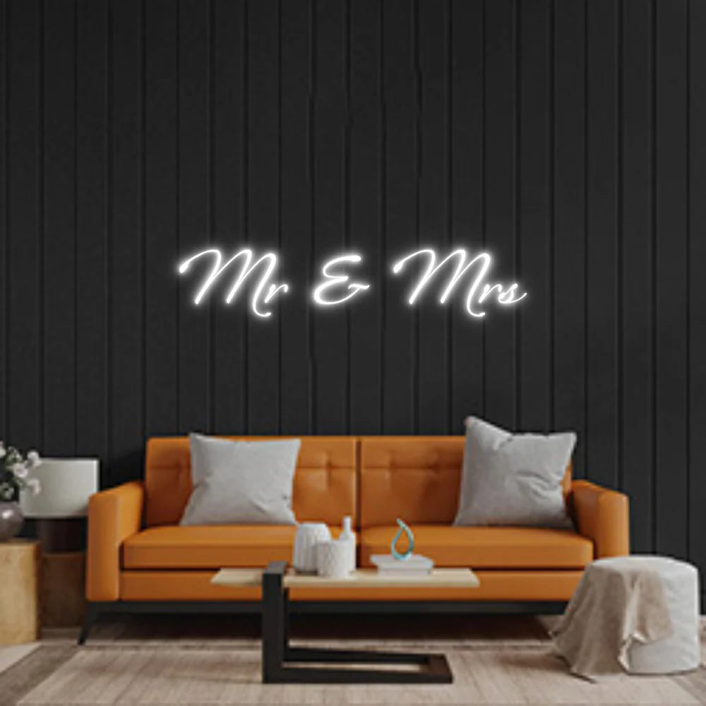 Custom Neon: Mr & Mrs