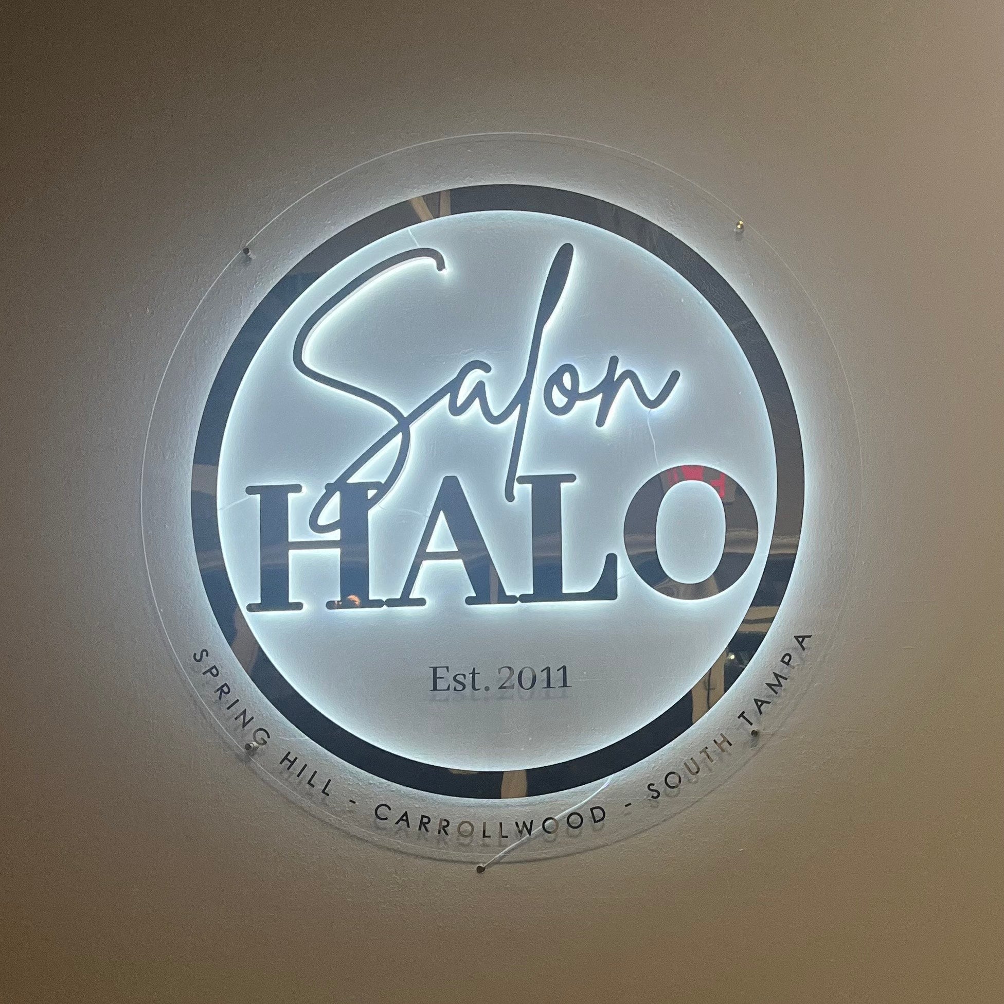 Salon HALO - Premium Neon Artwork