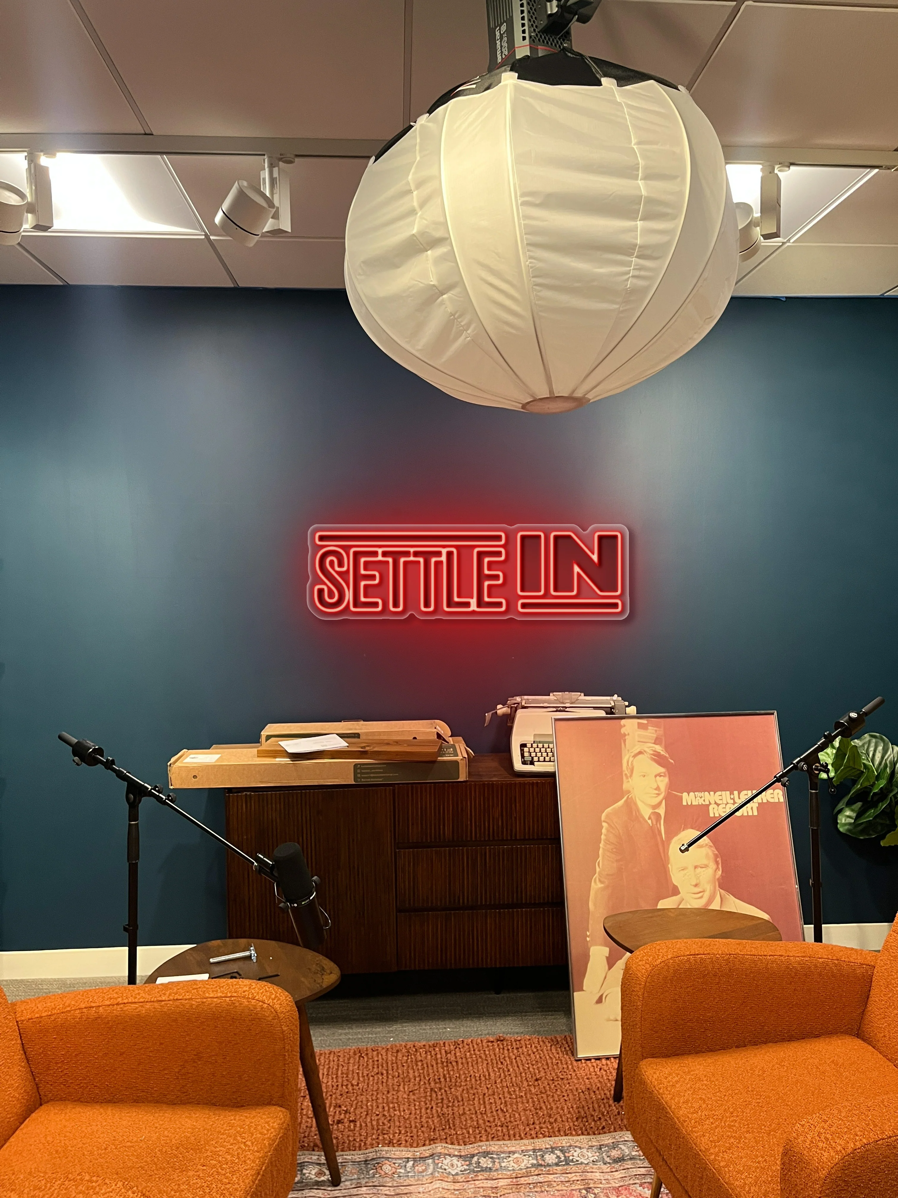 Settle In - Premium Neon Artwork - Image 4