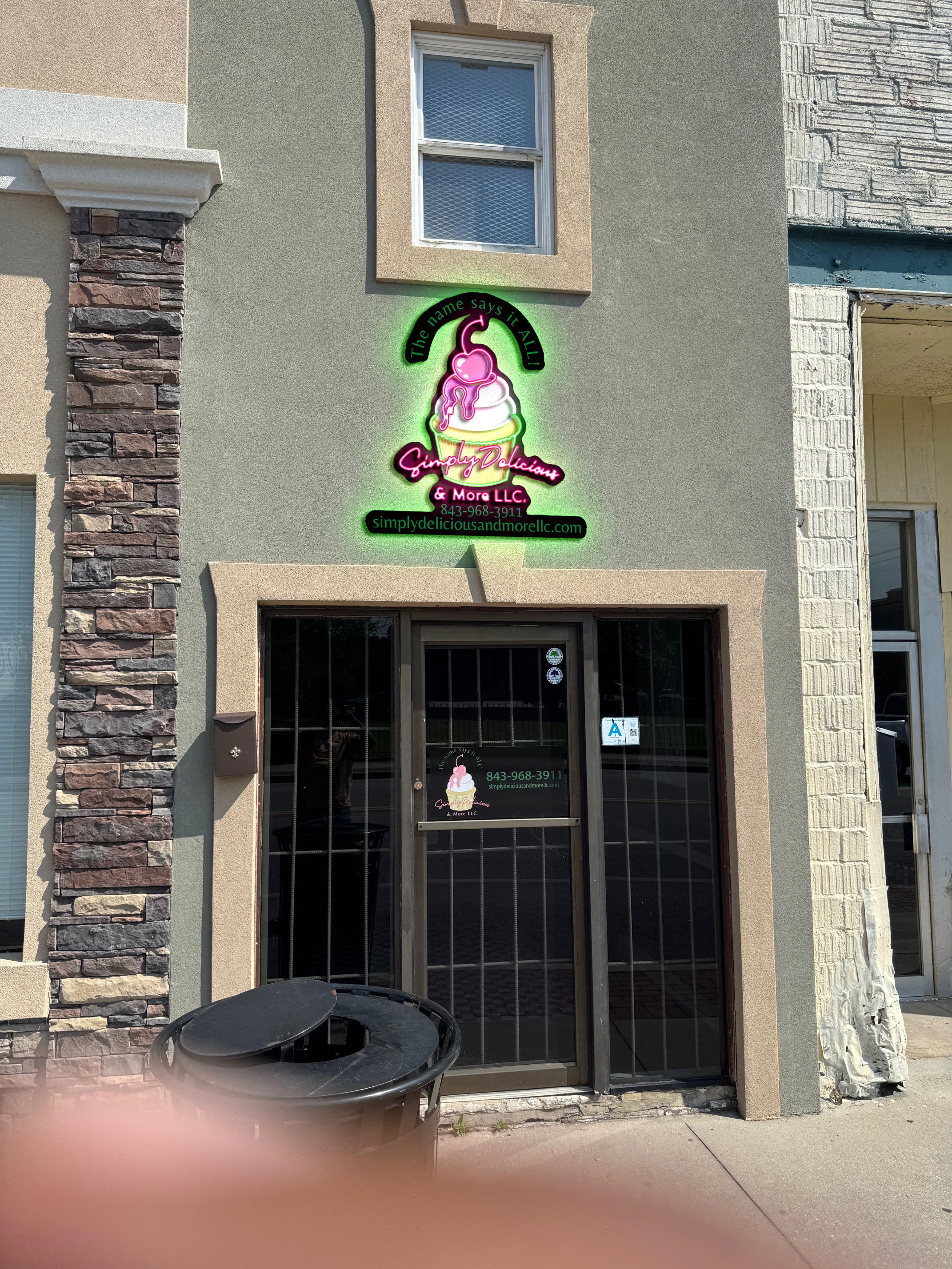 Simply Delicious & more LLC - Premium Neon Artwork - Image 3